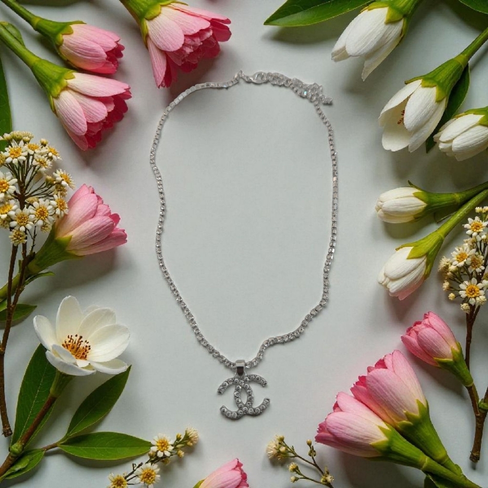 🔥LUX NECKLACE🔥 - Picture 2 of 5